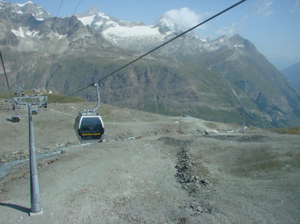 Schlüsselwörter: Schweiz Zermatt Furi Aroleid Schwarzsee Furgg Trockener Steg Matterhorn-Express