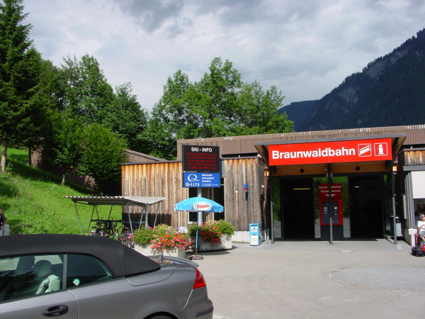 Schlüsselwörter: Schweiz Linthal Braunwald Braunwaldbahn