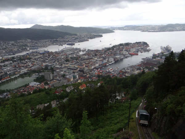 Schlüsselwörter: Norwegen Bergen Floyen Floibanen