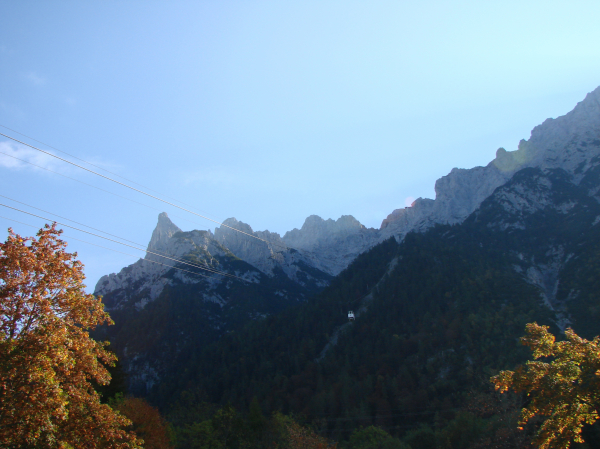 Schlüsselwörter: Deutschland Mittenwald Karwendel Karwendelbahn