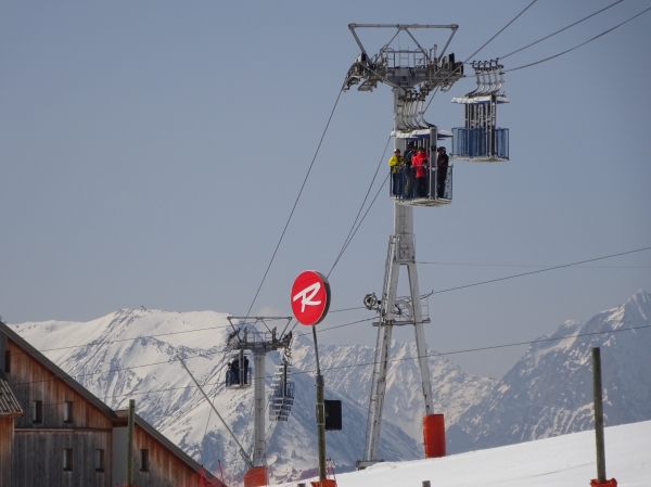 Schlüsselwörter: Frankreich Télécentre Alpe d´Huez